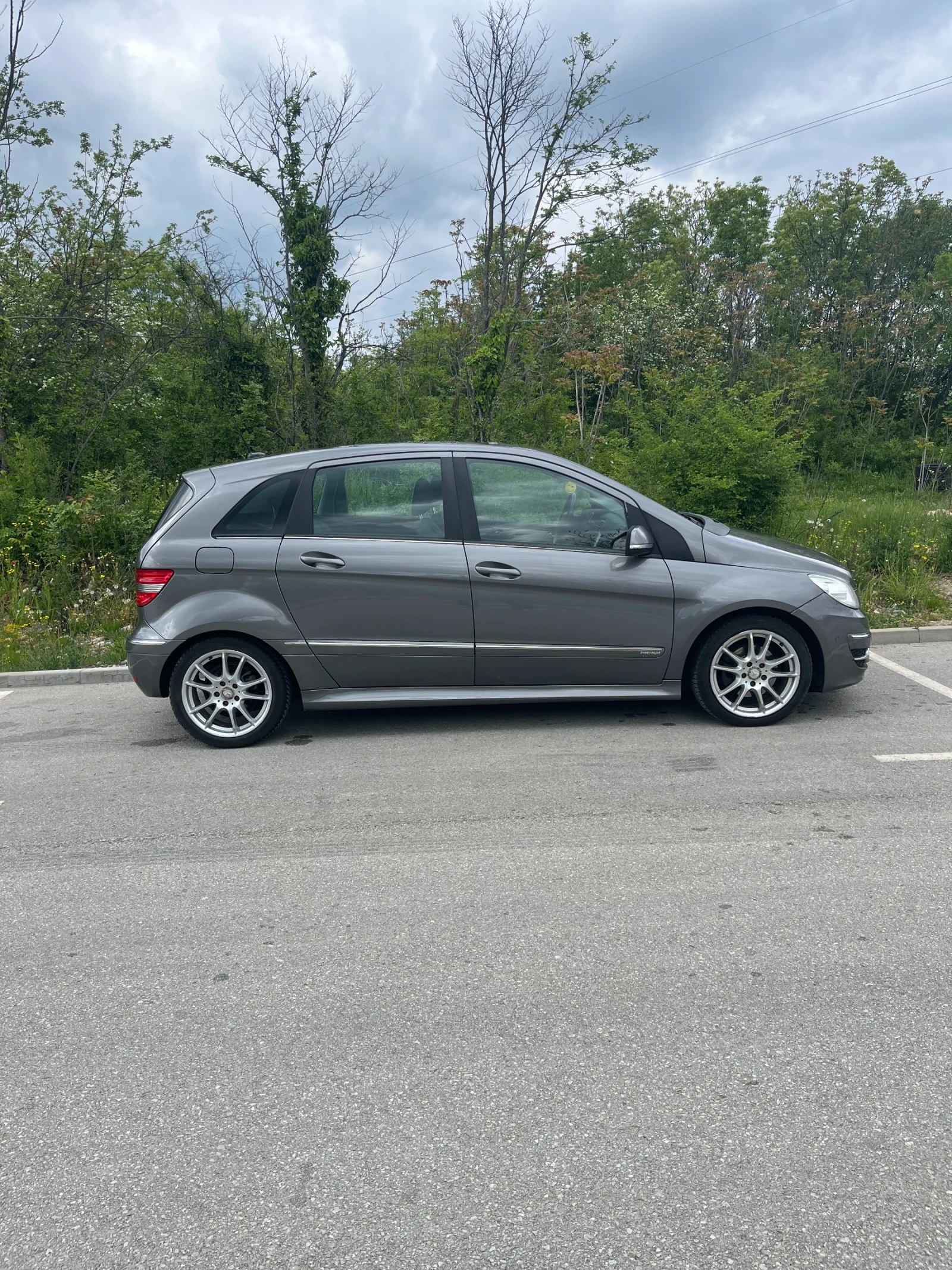 Mercedes-Benz B 200, снимка 3 - Автомобили и джипове - 54400549