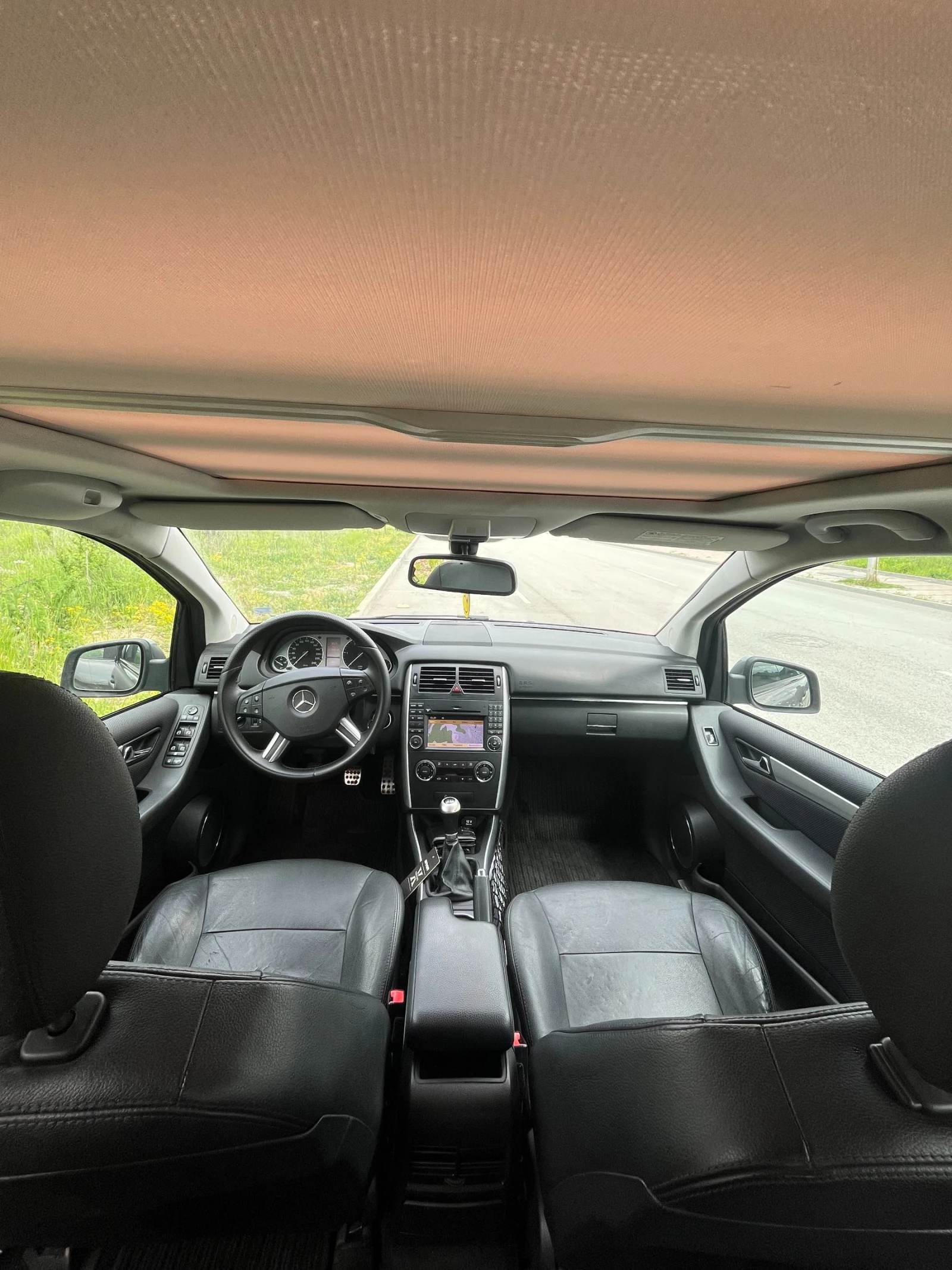 Mercedes-Benz B 200, снимка 14 - Автомобили и джипове - 54400549