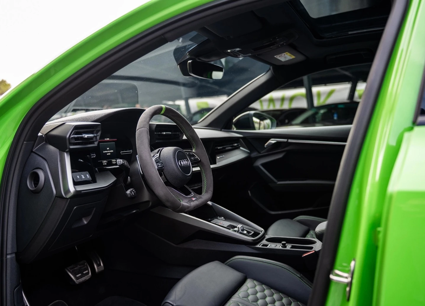 Audi Rs3 2.5 Sedan Quattro , снимка 6 - Автомобили и джипове - 54423817