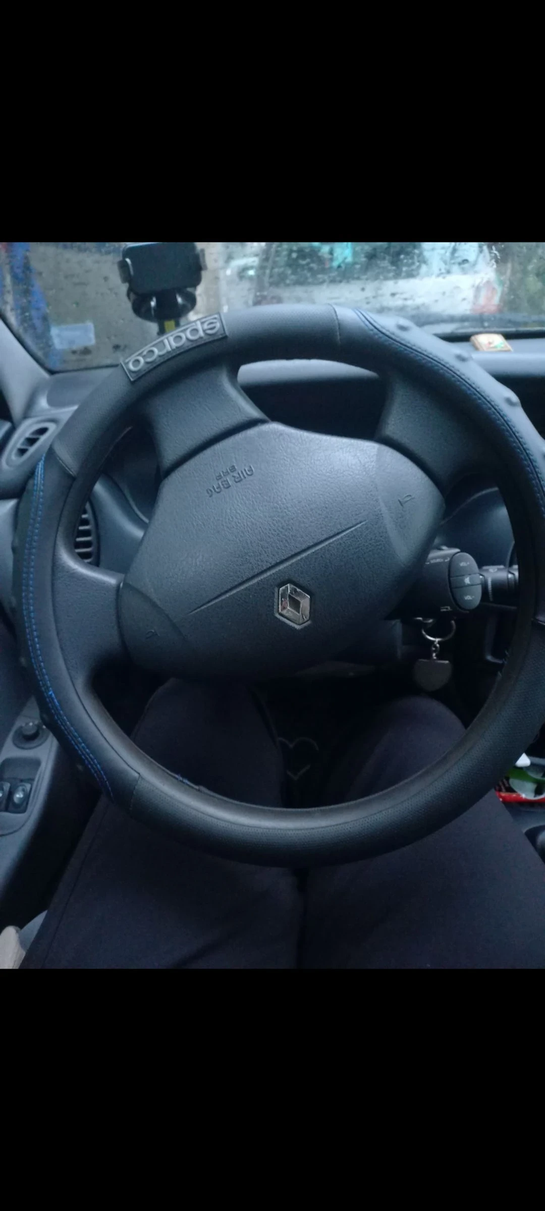 Renault Megane 1.9dti, снимка 5 - Автомобили и джипове - 54635047