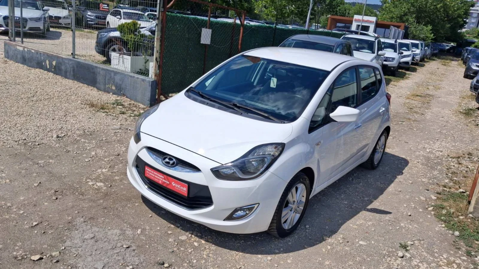 Hyundai Ix20 1.4i-LPG, снимка 13 - Автомобили и джипове - 55170237