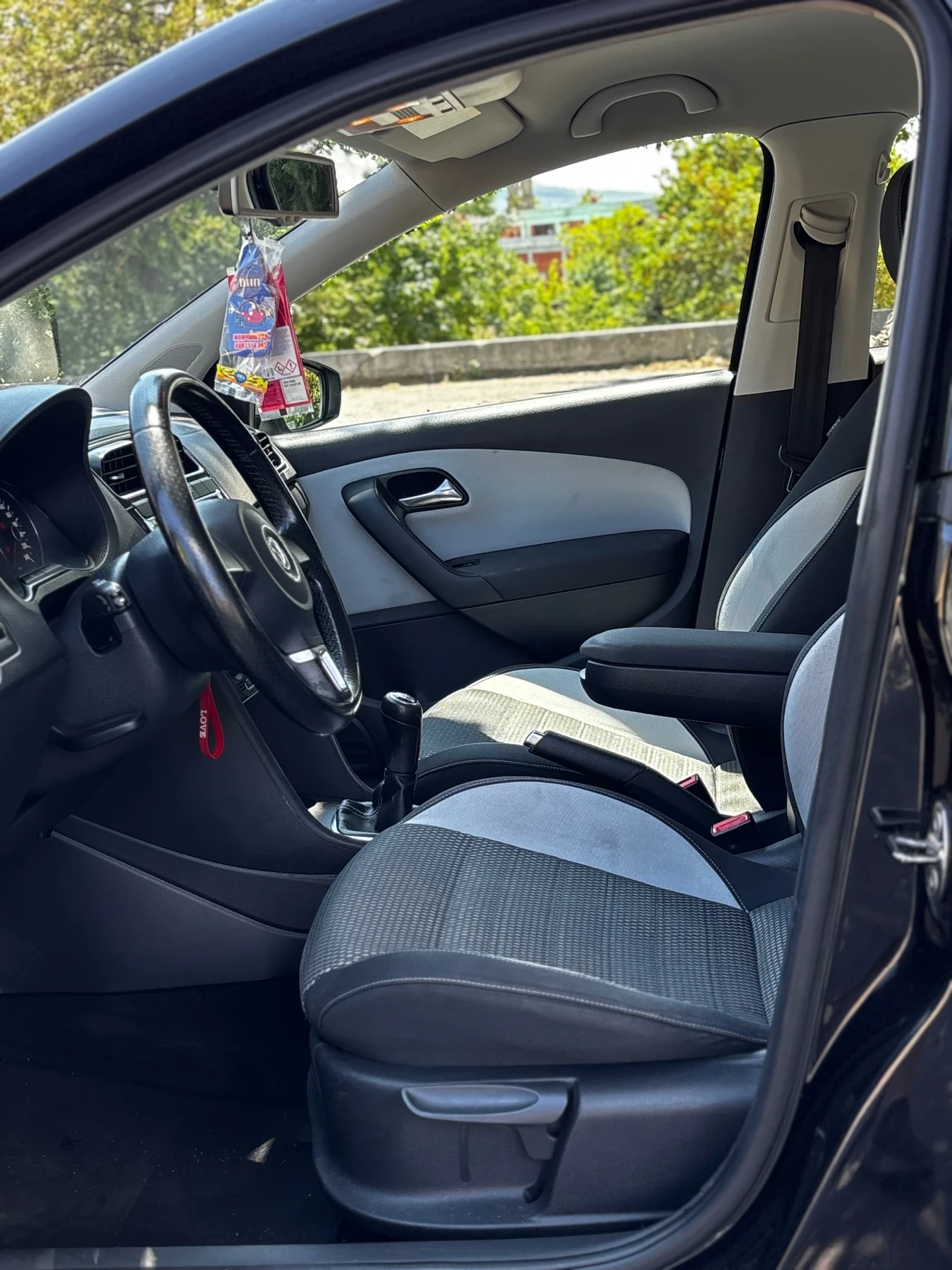 VW Polo Cross , снимка 11 - Автомобили и джипове - 55444338