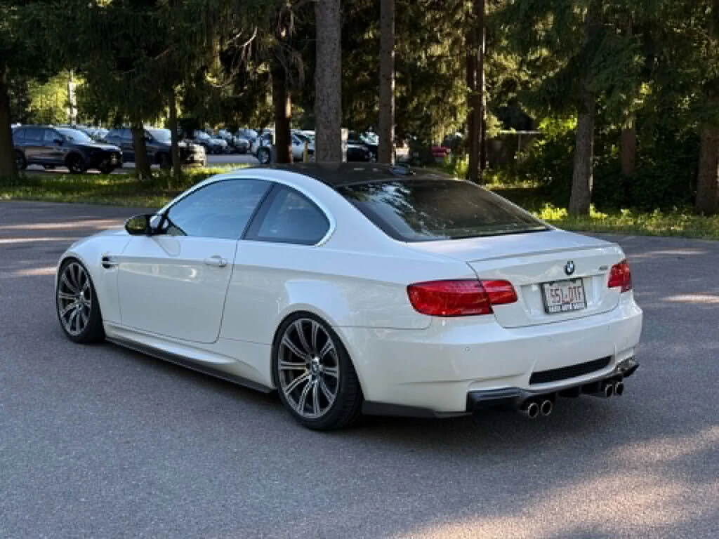 BMW M3 АвтоКредит * (ЦЕНА ДО БГ), снимка 3 - Автомобили и джипове - 55580617