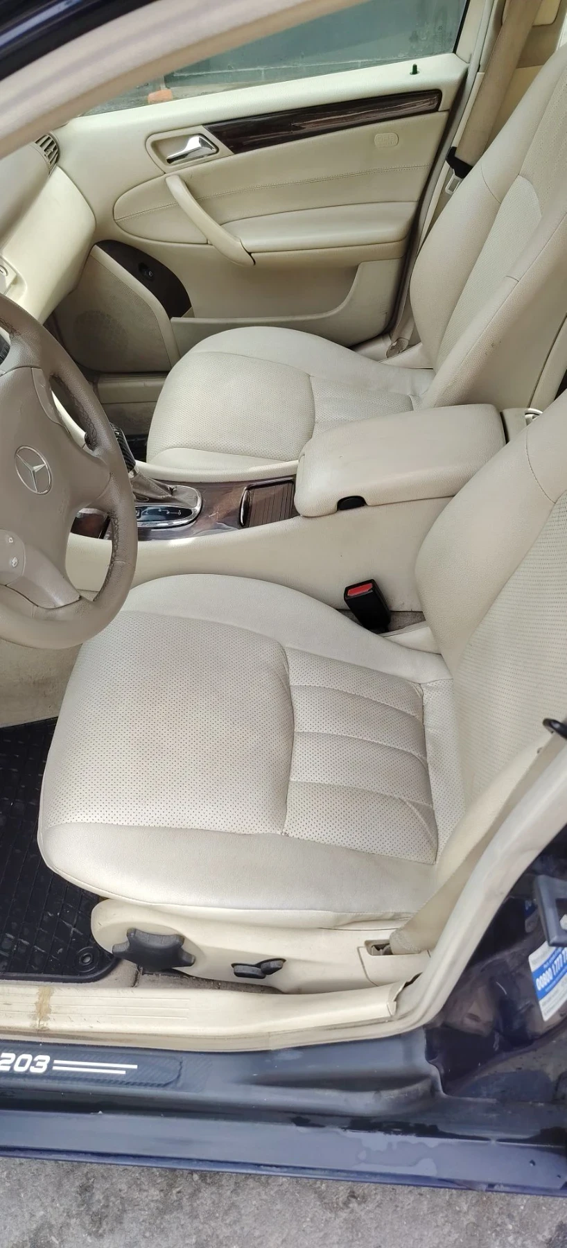 Mercedes-Benz C 200, снимка 14 - Автомобили и джипове - 56512988