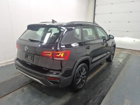 VW Taos TRENDLINE * * CARFAX * * АВТО КРЕДИТ * * , снимка 3