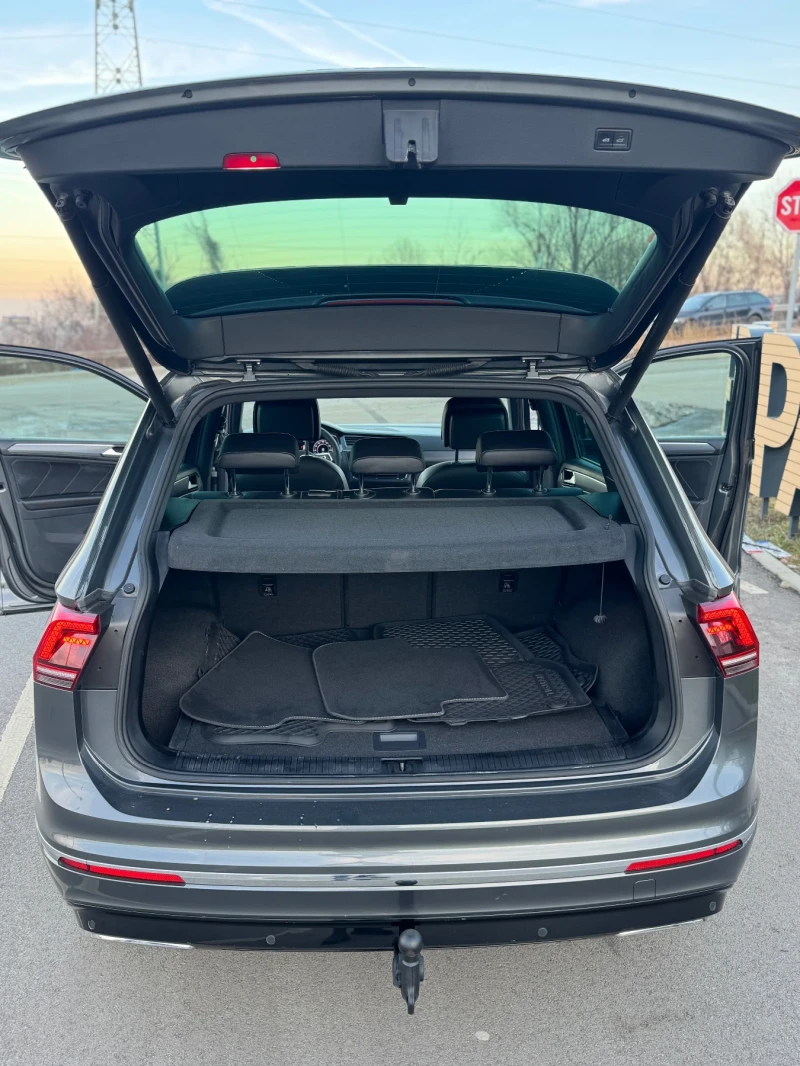 VW Tiguan 2.0TDI 240ks R LINE 4х4 EXECUTIVE , снимка 16 - Автомобили и джипове - 49520364