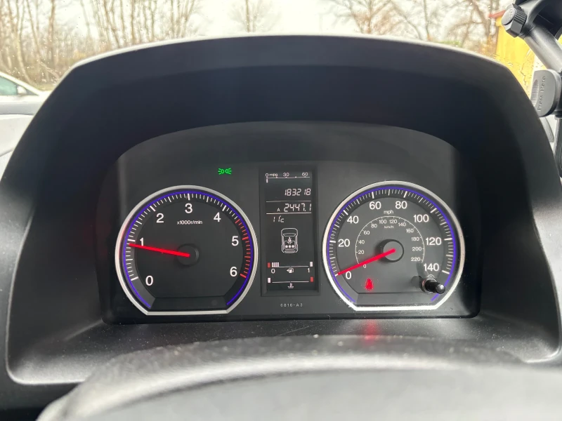 Honda Cr-v Cdti, снимка 8 - Автомобили и джипове - 52663027