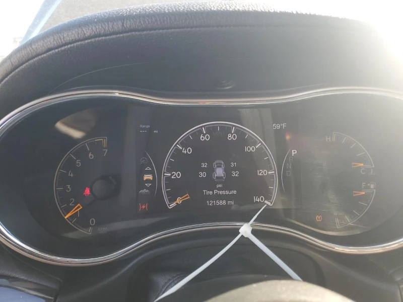 Jeep Grand cherokee OVERLAND* 5.7* 8ZF* PANOROOF* COOLED SEATS* , снимка 9 - Автомобили и джипове - 52693560