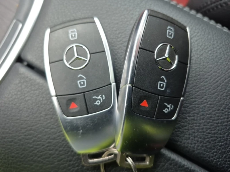 Mercedes-Benz GLC * 300 * CARFAX * ЦЕНА ДО БГ, снимка 8 - Автомобили и джипове - 52878725