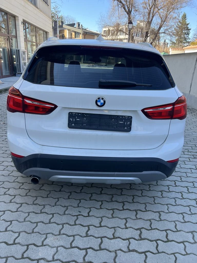 BMW X1, снимка 4 - Автомобили и джипове - 49591077