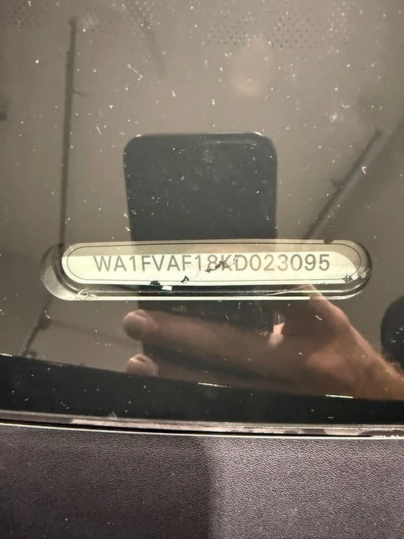 Audi Q8 2019 ТECHNIK QUATTRO * БЕЗ ПЪРВОНАЧАЛНА ВНОСКА* , снимка 13 - Автомобили и джипове - 52931663