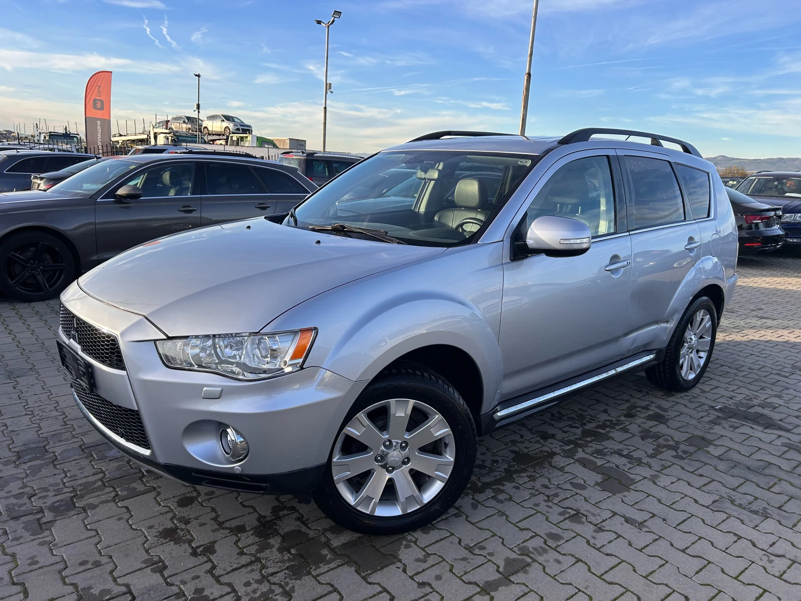 Mitsubishi Outlander 2.2DI-D 4WD AVTOMAT/KOJA/NAVI/KAMERA EURO 5, снимка 1
