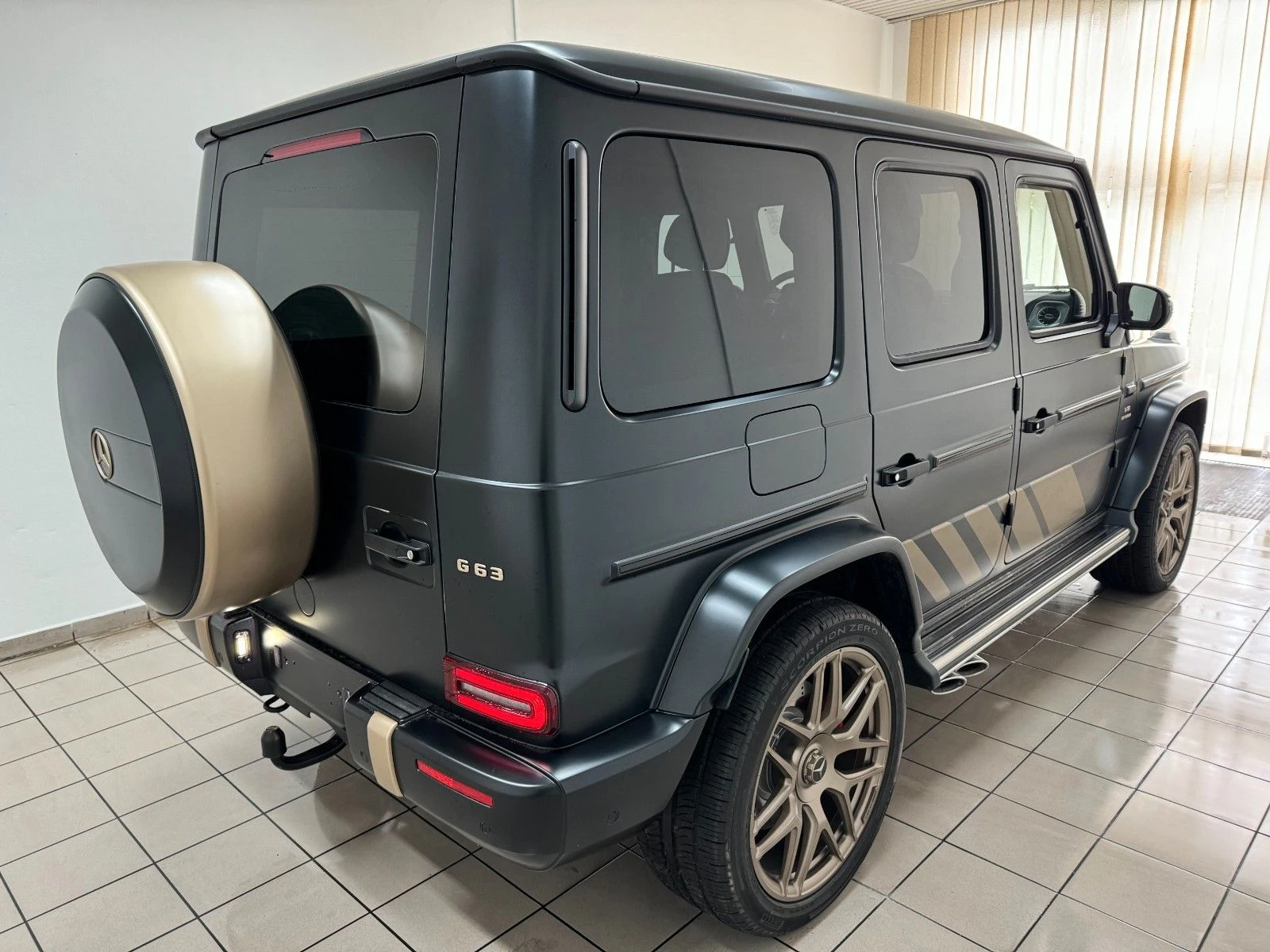 Mercedes-Benz G 63 AMG GRAND EDITION/1 OF 1000/CARBON/MAGNO/NIGHT/BURM/22 - изображение 5