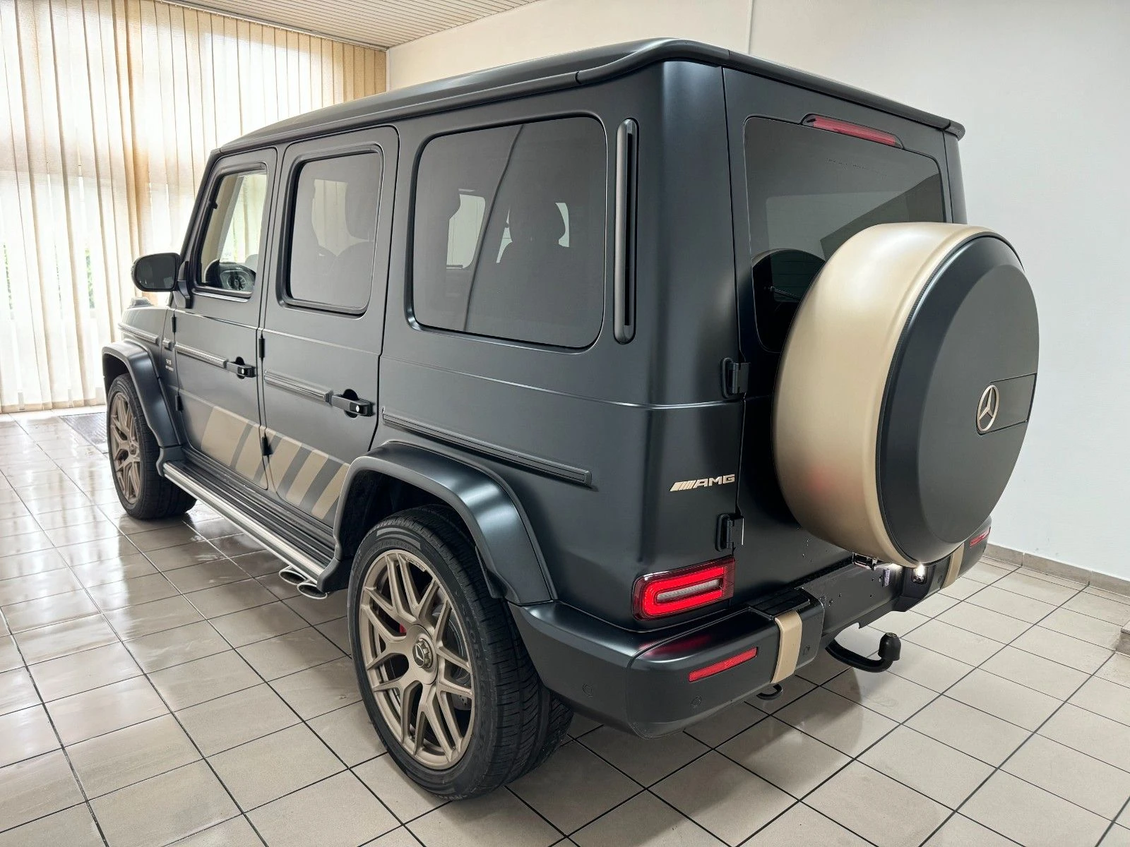 Mercedes-Benz G 63 AMG GRAND EDITION/1 OF 1000/CARBON/MAGNO/NIGHT/BURM/22 - изображение 4