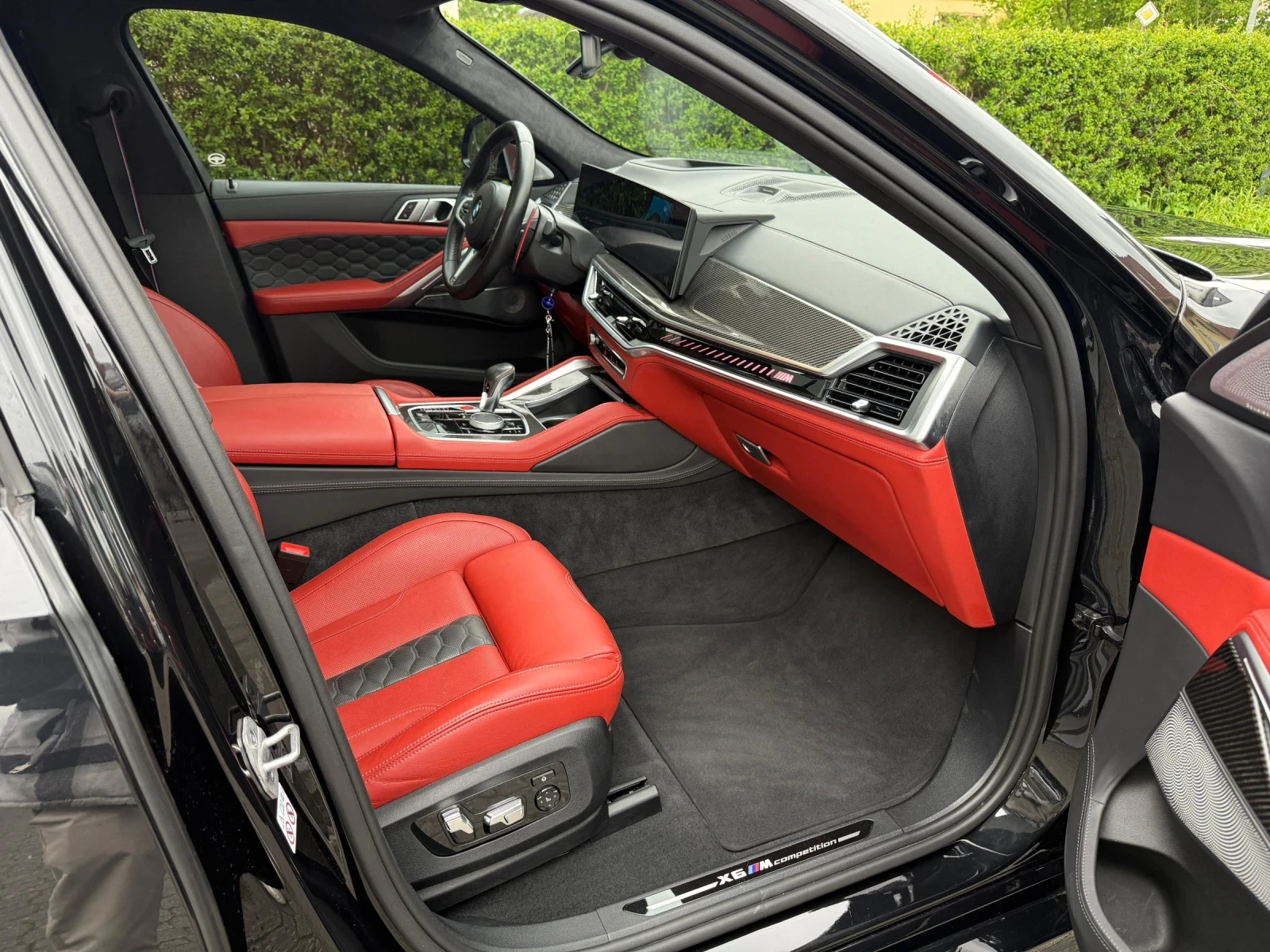 BMW X6 M Competition B&W Carbon Sky 360 Гаранция, снимка 13 - Автомобили и джипове - 52197821