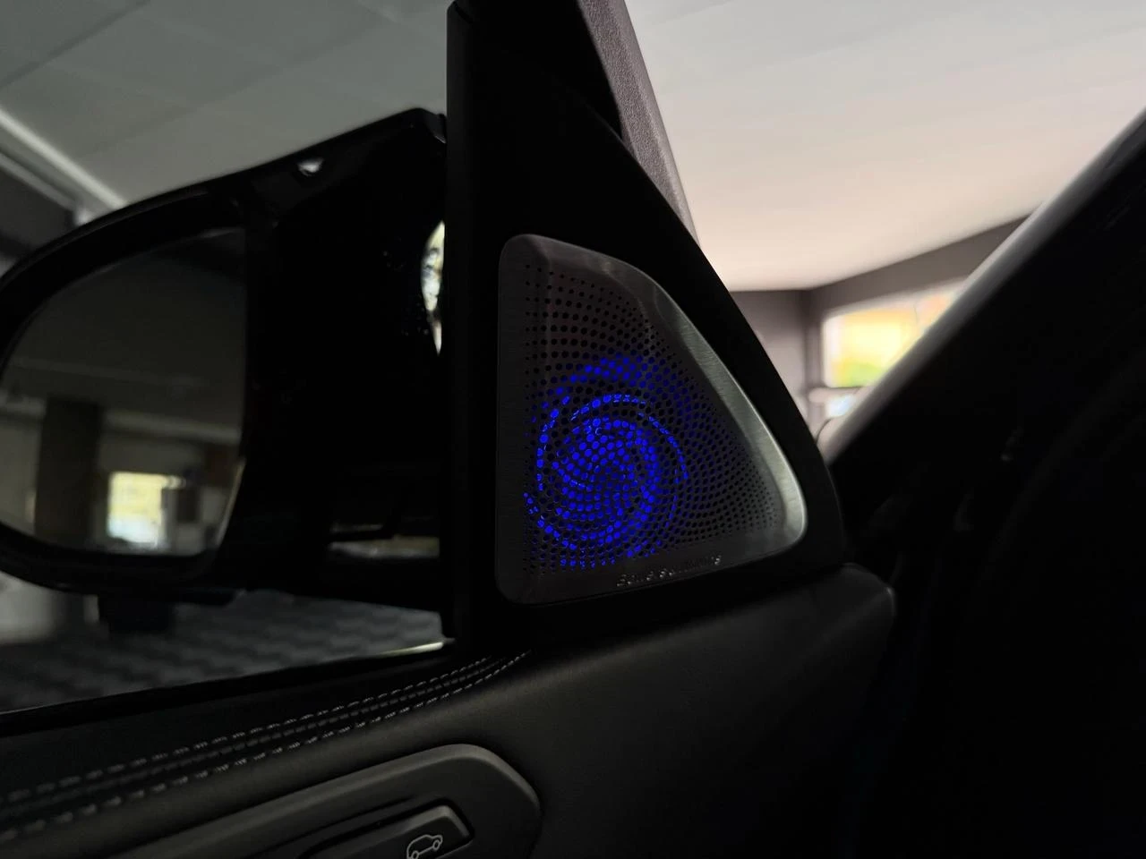 BMW X6 M Competition BowersWilkins Carbon SkyLounge 360 | Mobile.bg   16