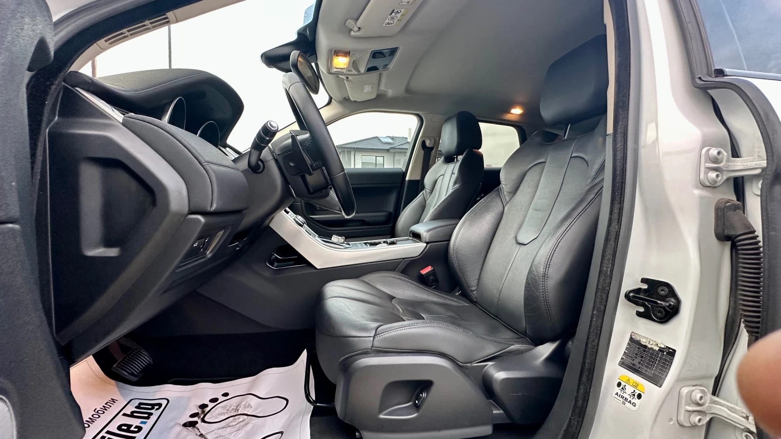 Land Rover Evoque 2.2TD4 4x4 Автомат! Перфектен!!! - изображение 9