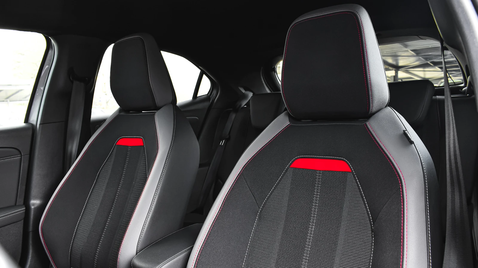 Opel Mokka e-GS Line 50 kWh, снимка 10 - Автомобили и джипове - 53816643