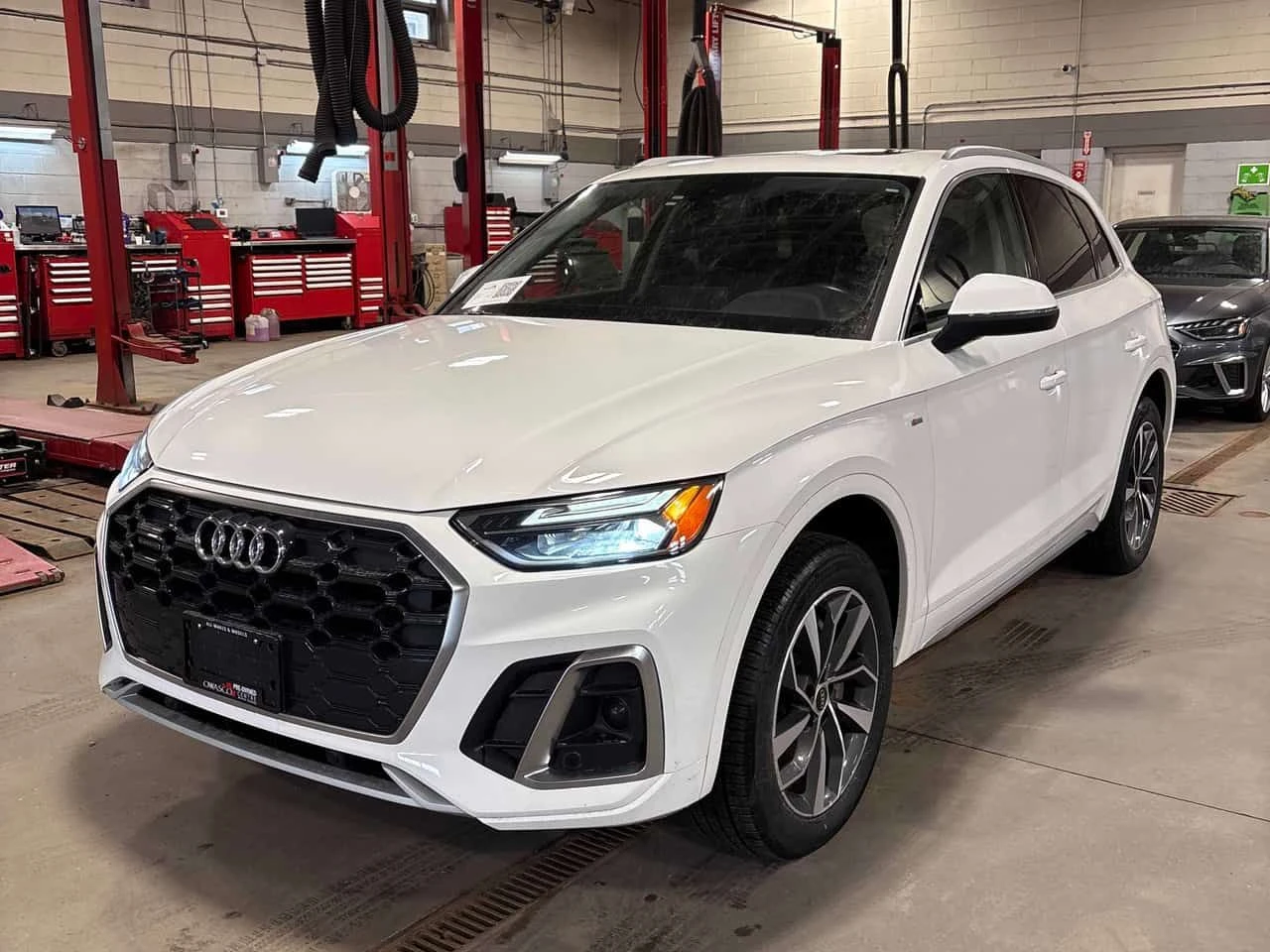 Audi Q5 Progressiv | PANO | KEYLESS | CARFAX