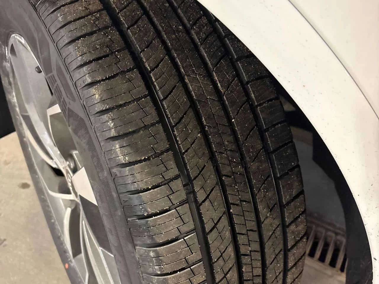 Audi Q5 Progressiv | PANO | KEYLESS | CARFAX, снимка 12 - Автомобили и джипове - 53928479