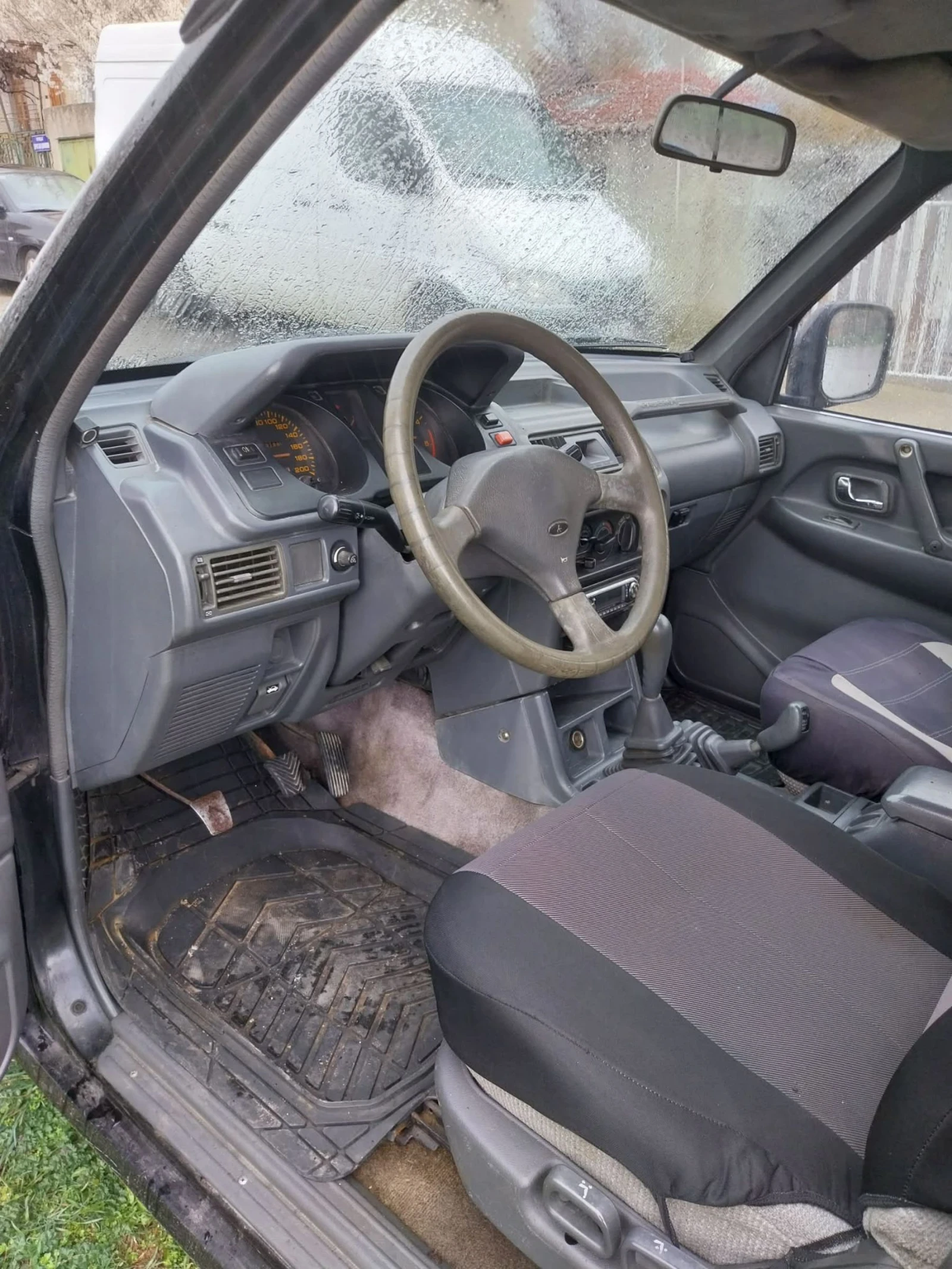 Mitsubishi Pajero 2.5tdi ИТАЛИЯ!!!, снимка 5 - Автомобили и джипове - 54090079