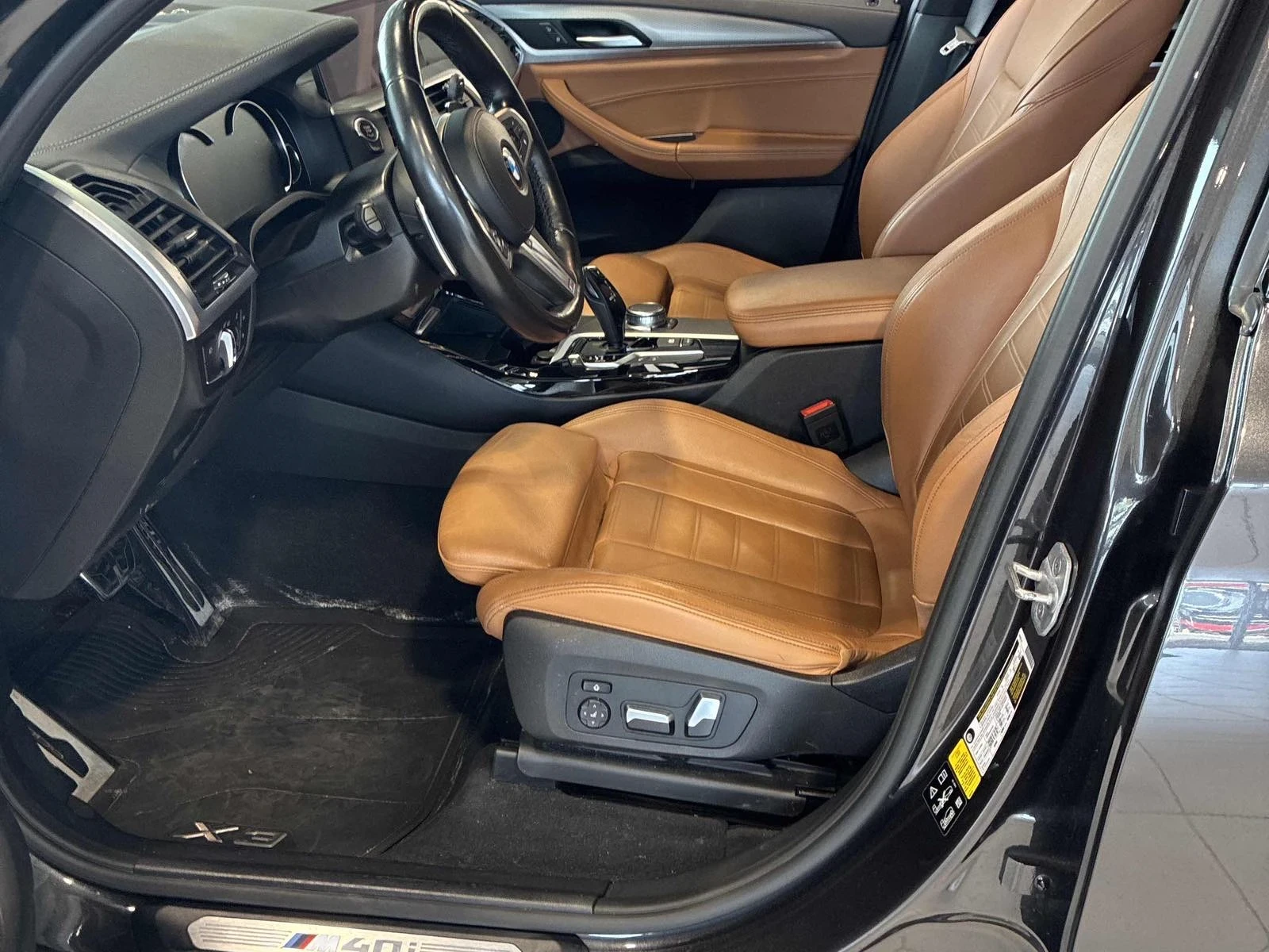 BMW X3 M40i* B58* Кафяв салон, снимка 6 - Автомобили и джипове - 54661045