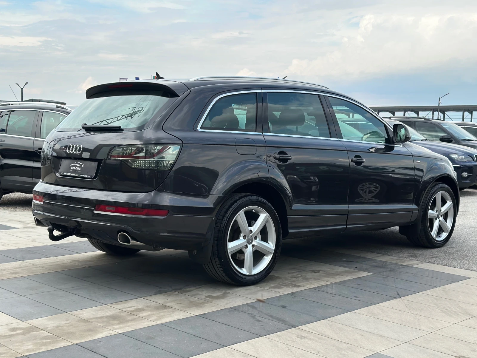 Audi Q7 * 3.0TDI* SLine* 7Места* FULL* , снимка 5 - Автомобили и джипове - 55014311