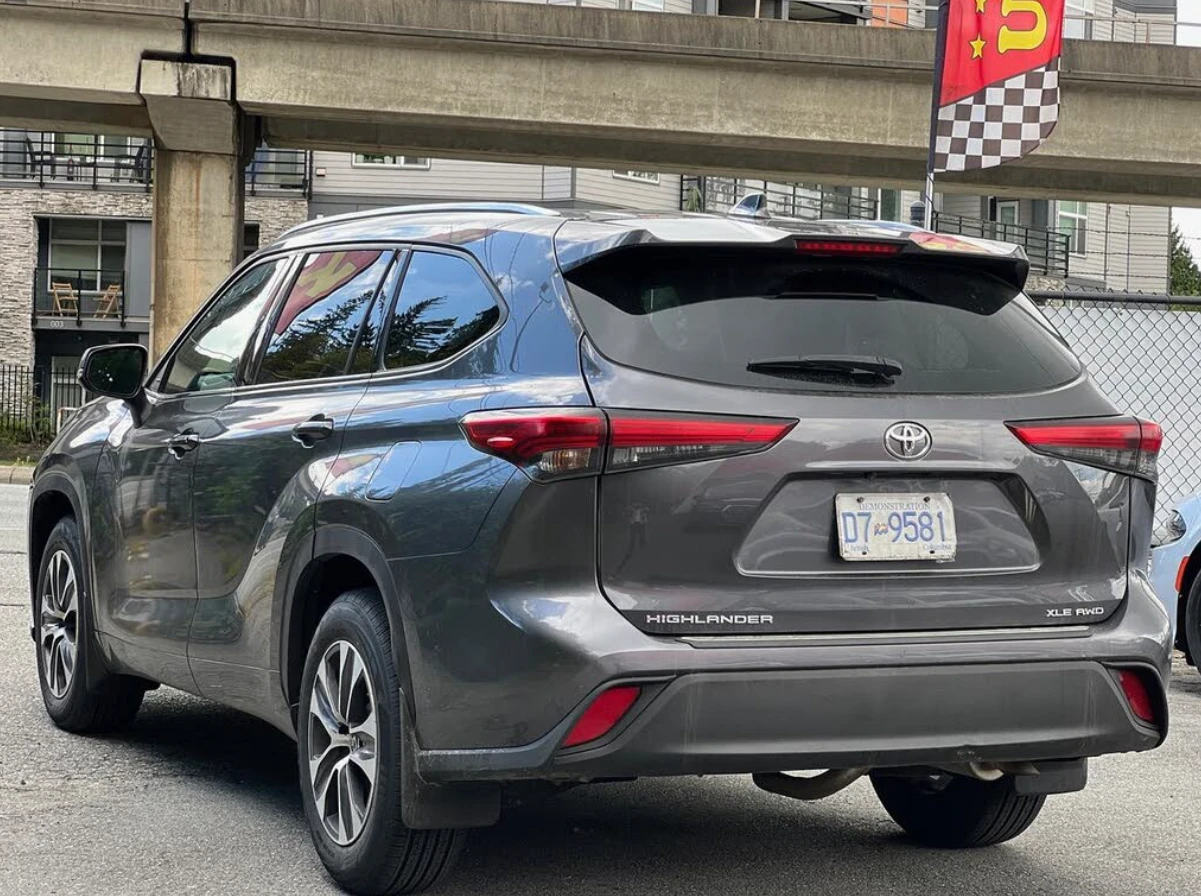 Toyota Highlander AWD* Multi-Terrain* Камера* м.Точки* УНИКАТ, снимка 6 - Автомобили и джипове - 55180782