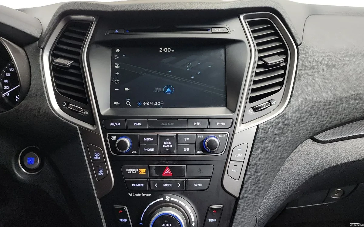 Hyundai Santa fe 2.0 4WD, снимка 15 - Автомобили и джипове - 55505931