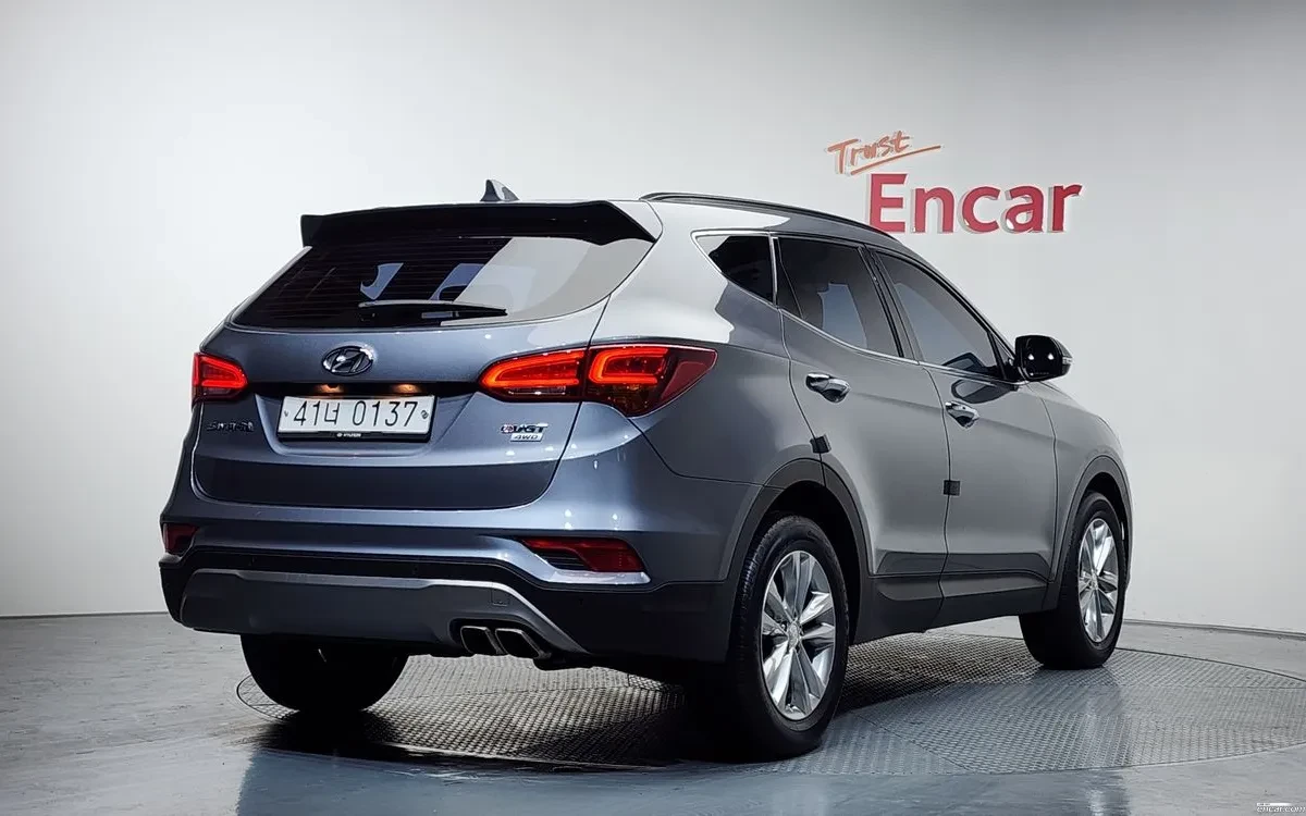 Hyundai Santa fe 2.0 4WD, снимка 3 - Автомобили и джипове - 55505931