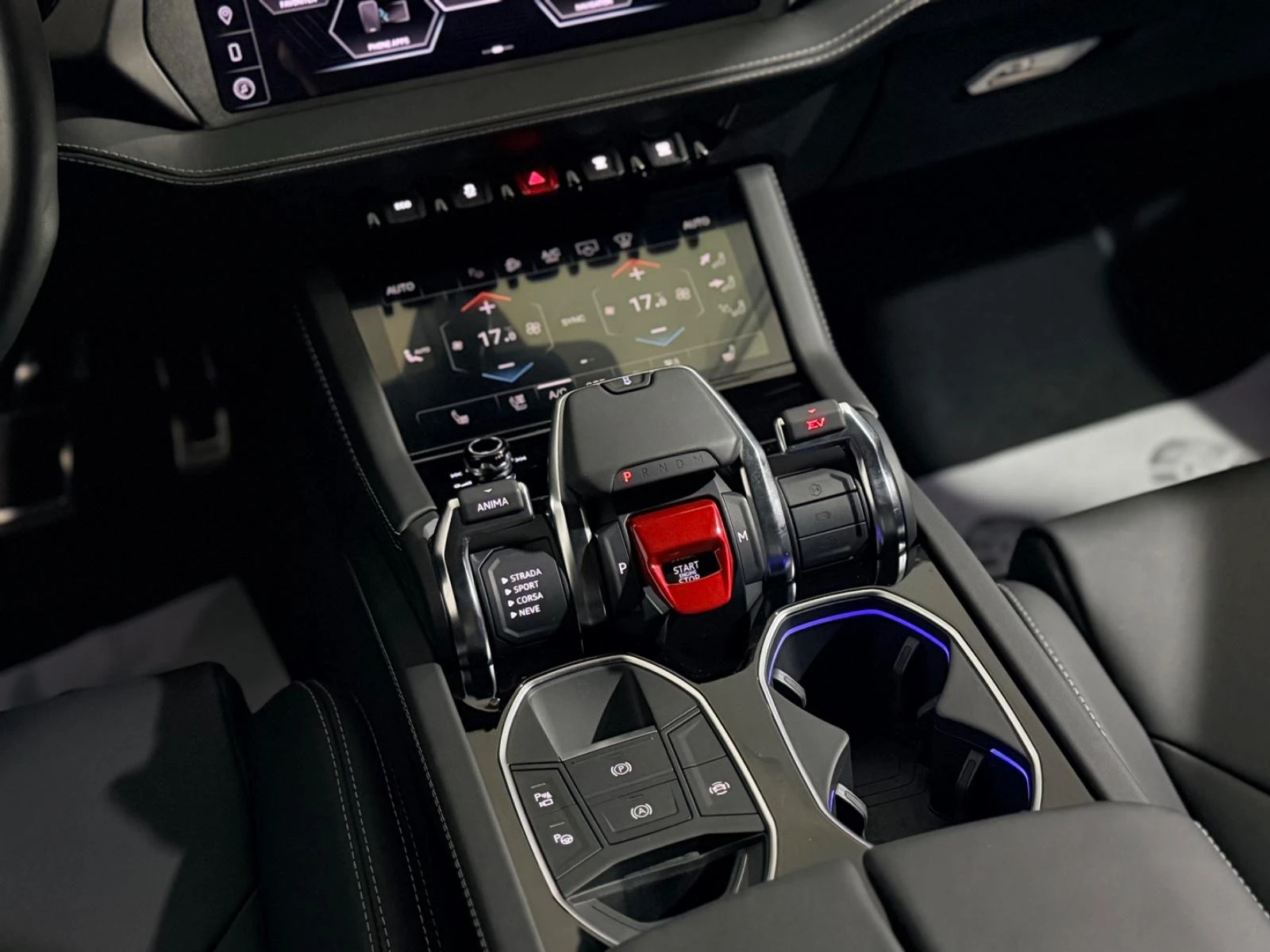 Lamborghini Urus SE PLUG-IN HYBRID VERDE-TURBINE B&O KERAMIK, снимка 10 - Автомобили и джипове - 55943258