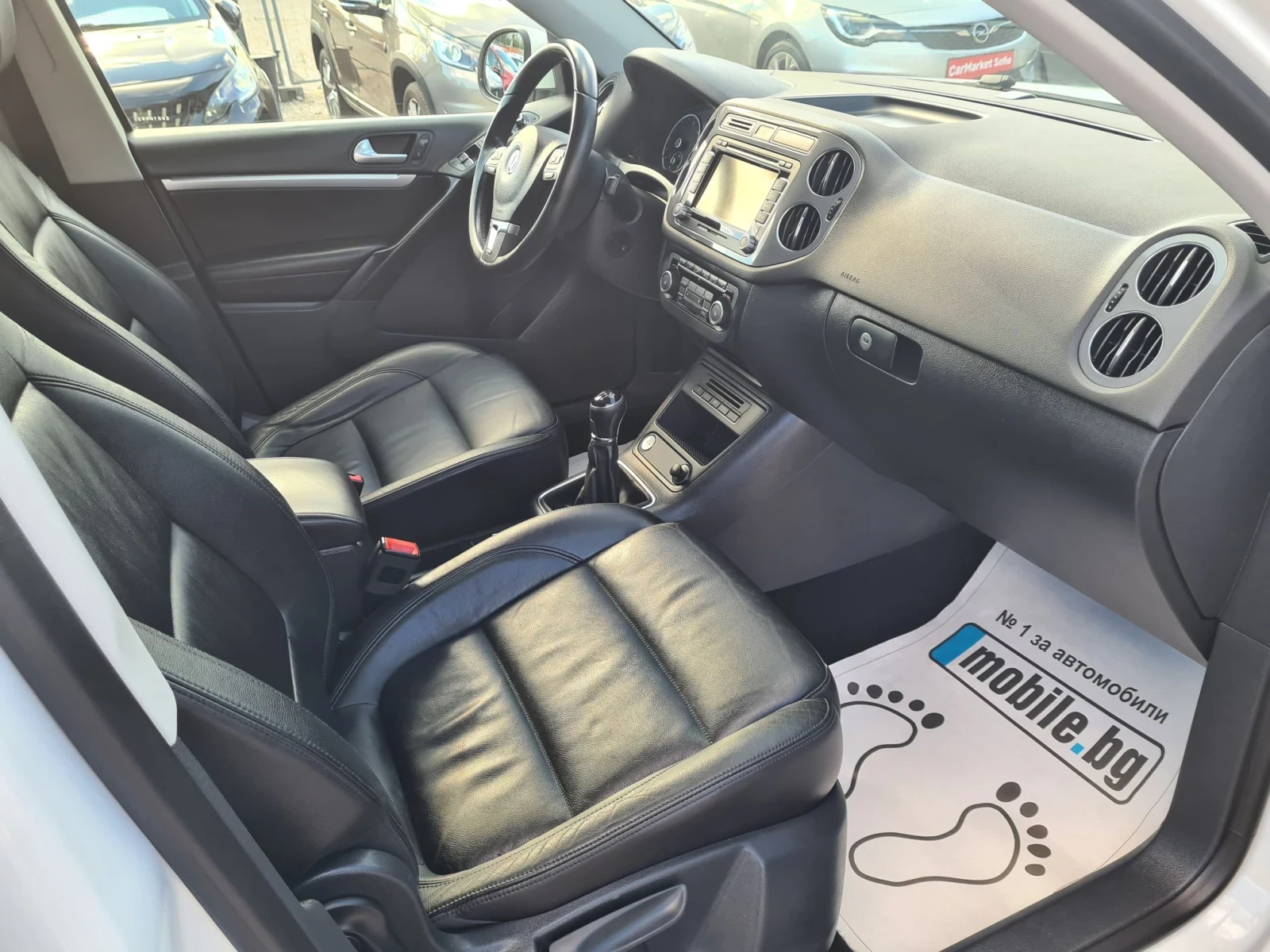 VW Tiguan 2.0TDi 140p.s  / EVRO 5B , снимка 12 - Автомобили и джипове - 56265573