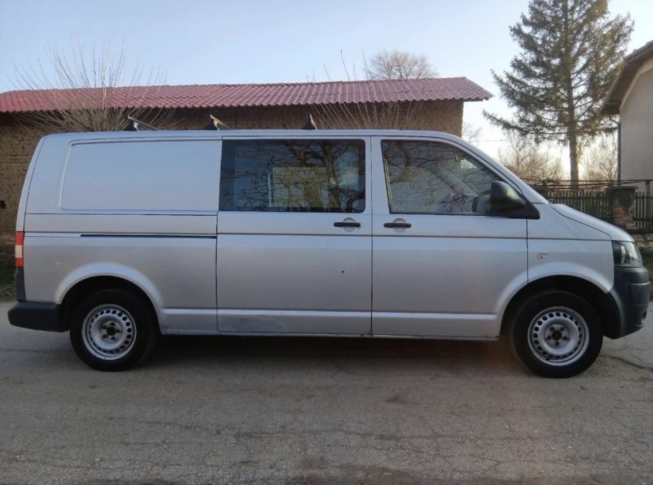 VW Transporter 2.0TDI 4x4 6ск - изображение 8