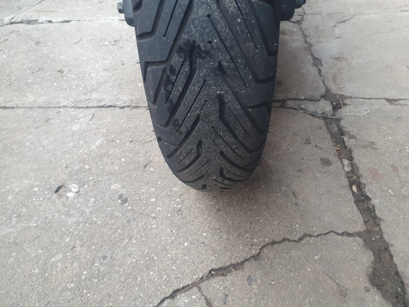 Honda Forza 300i ABS TCS LED Keyless, снимка 12 - Мотоциклети и мототехника - 49370809