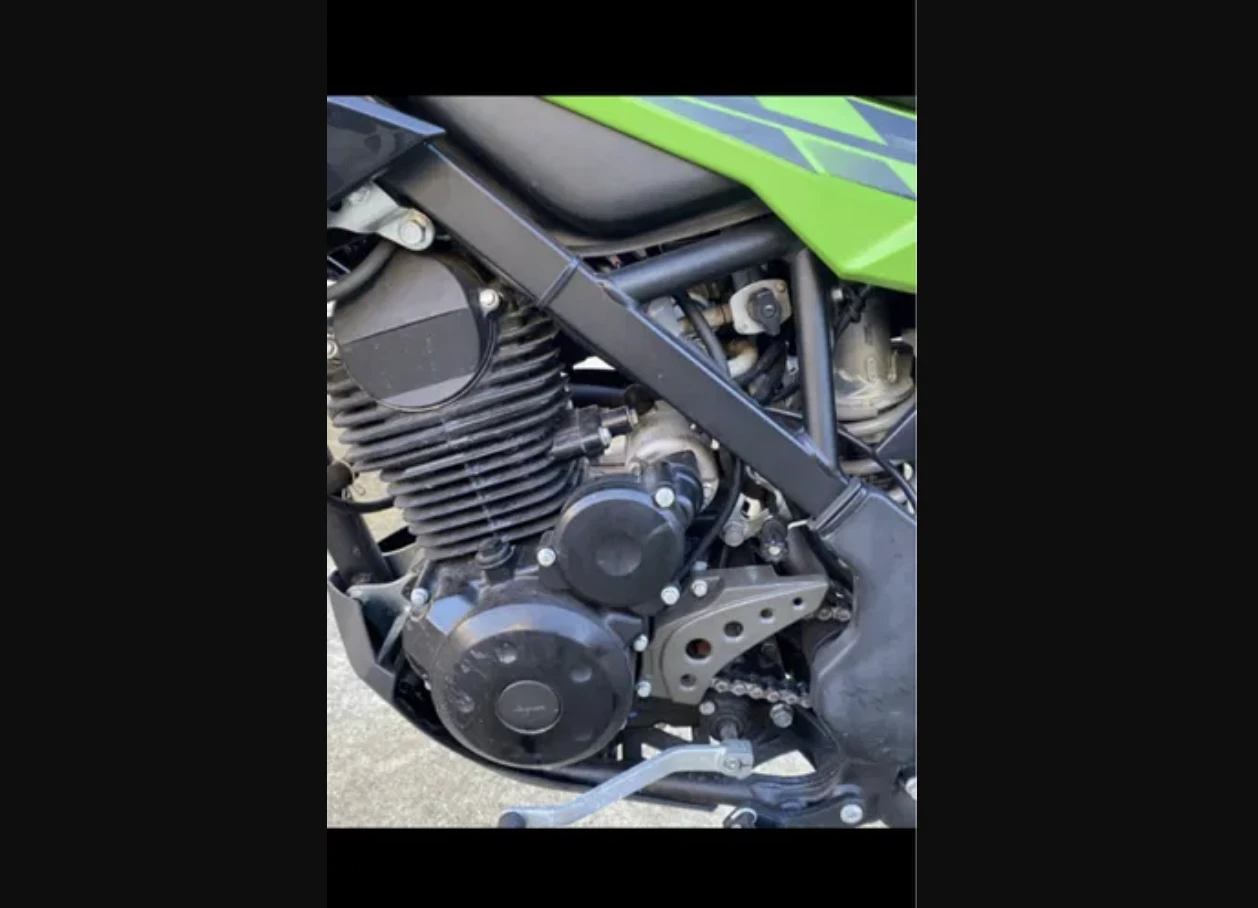 Kawasaki Klx D Tracker / Supermoto - изображение 2