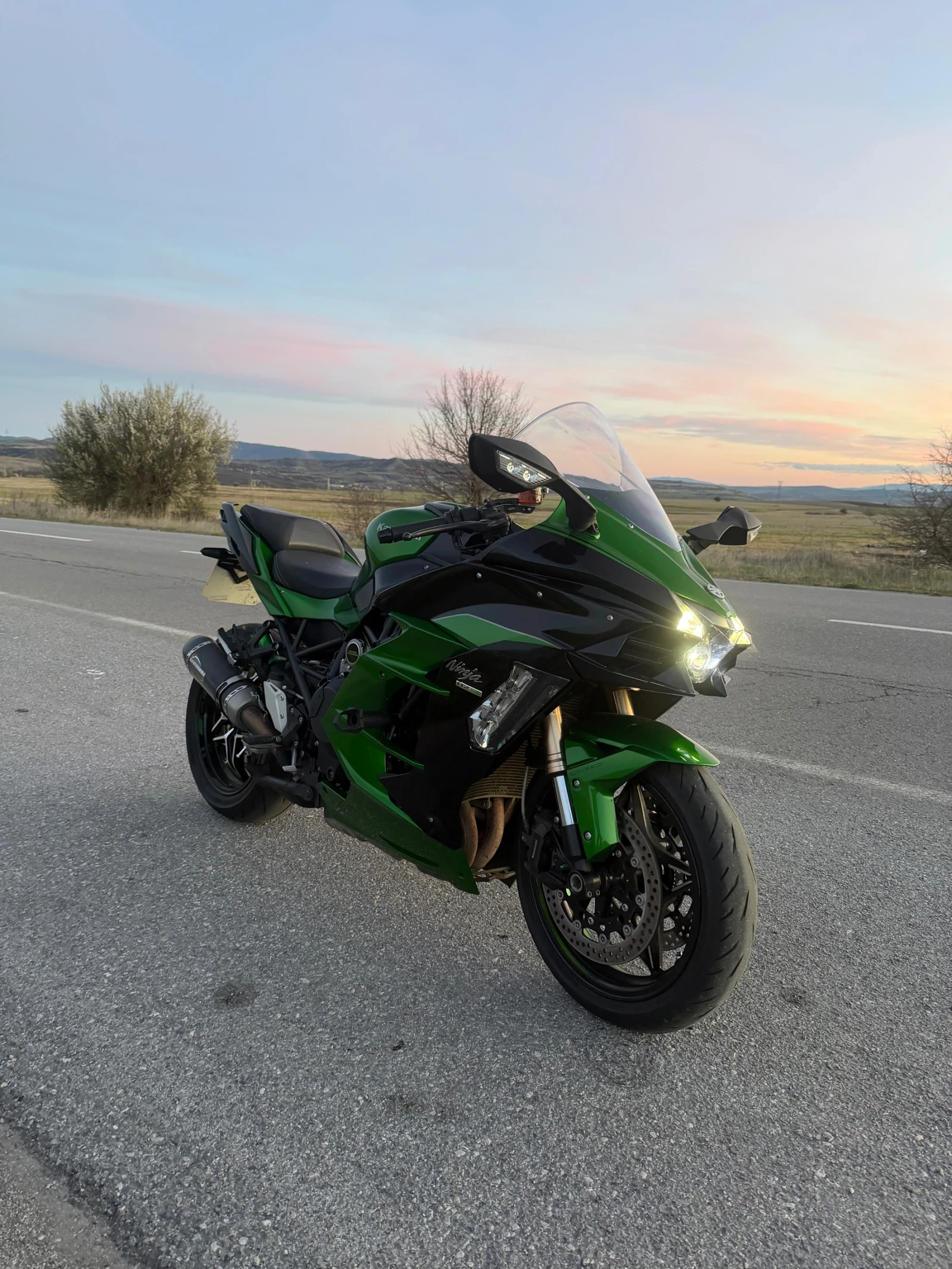 Kawasaki Ninja H2 Sx Se, снимка 2 - Мотоциклети и мототехника - 54697746