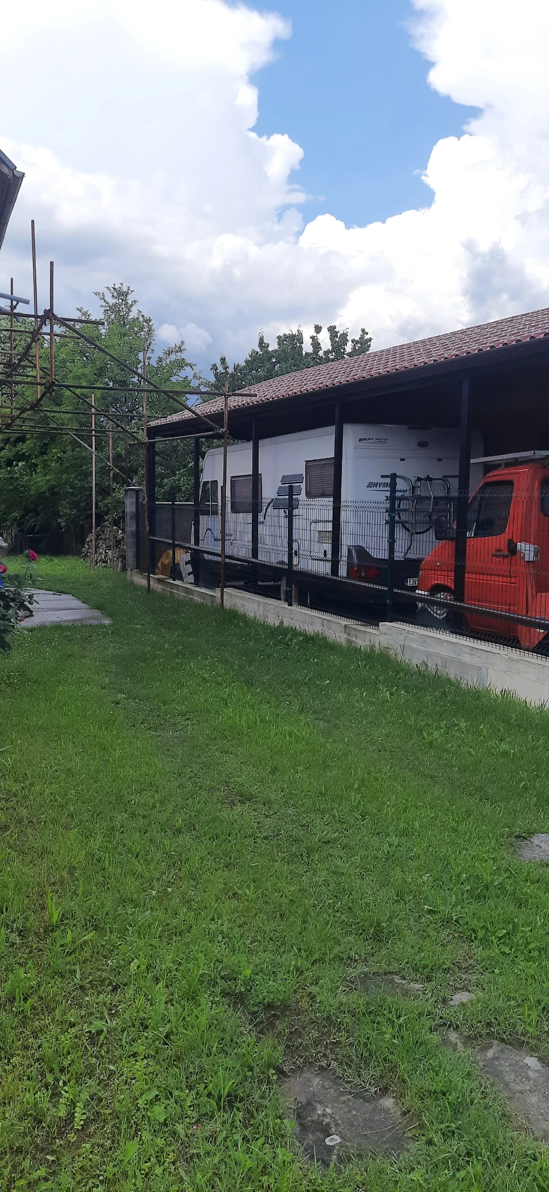 Кемпер HYMER / ERIBA Б 644 Г МАКСИ, снимка 5 - Каравани и кемпери - 54727541