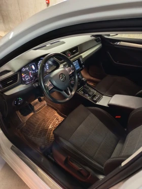 Skoda Superb 2.0TDI, снимка 7