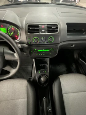 Skoda Roomster 1.4i/SCOUT/Подгрев/Клима/ГЕРМАНИЯ/НОВ!!!, снимка 14