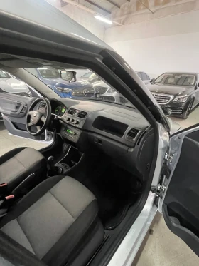 Skoda Roomster 1.4i/SCOUT/Подгрев/Клима/ГЕРМАНИЯ/НОВ!!!, снимка 12