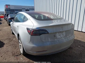 Tesla Model 3 Long Range Battery RWD * CARFAX* , снимка 3