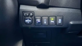 Toyota Auris 1.6 БЕНЗИН 138000км, снимка 13