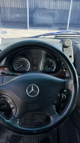 Mercedes-Benz Viano 3.0 CDI, снимка 9 - Автомобили и джипове - 45009439