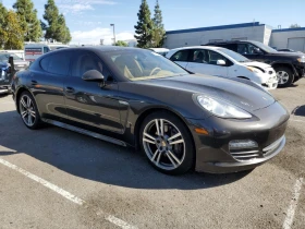     Porsche Panamera 2* BASE* 3.6 L