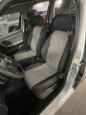 Skoda Roomster 1.4i/SCOUT/Подгрев/Клима/ГЕРМАНИЯ/НОВ!!! | Auto.bg — изображение 11