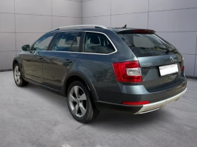 Skoda Octavia Scout DSG 4X4 2.0 TDI Individual - 10200 € / 19949.47 лв. - 57952090 6