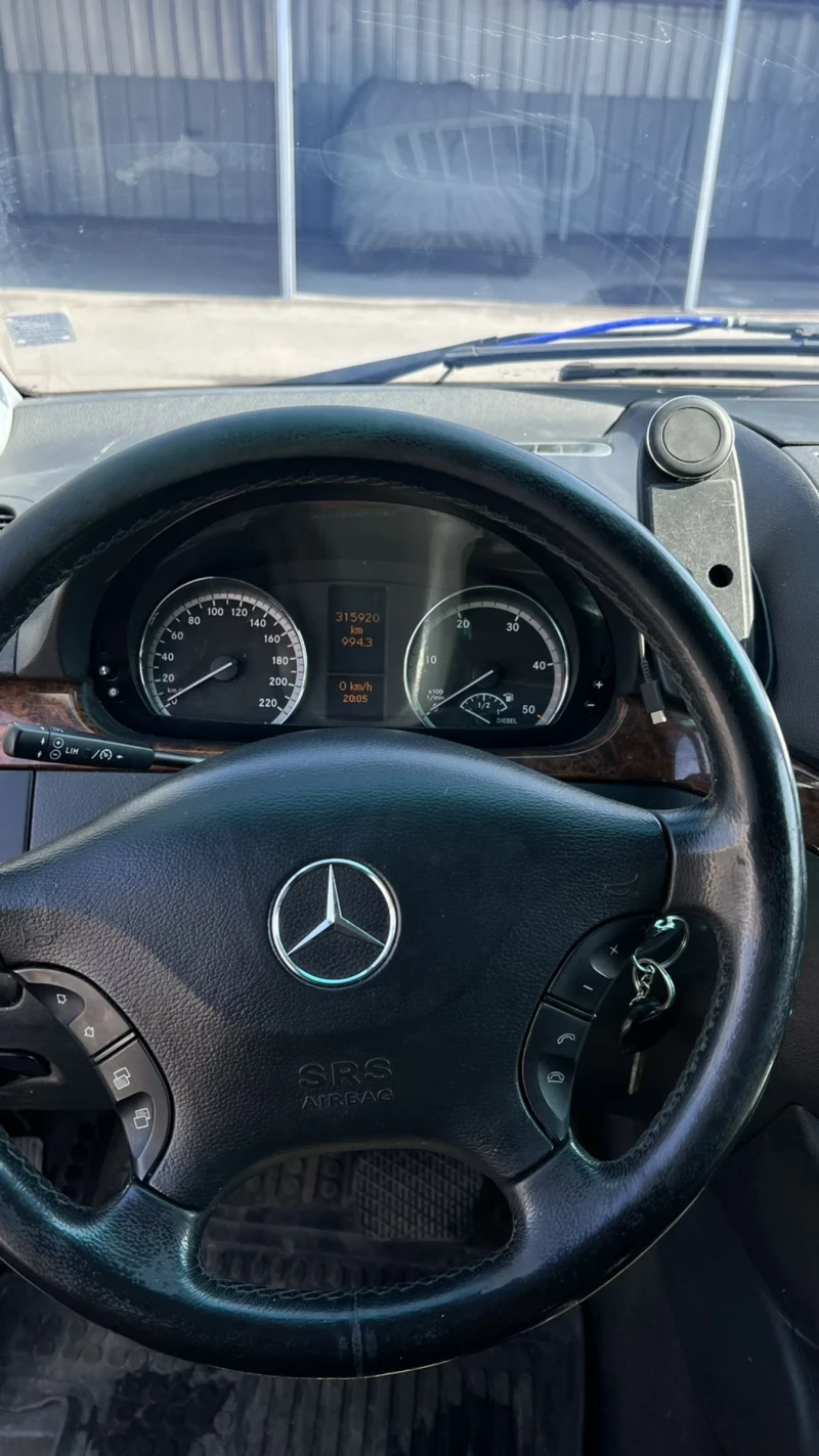 Mercedes-Benz Viano 3.0 CDI, снимка 9 - Автомобили и джипове - 46939251