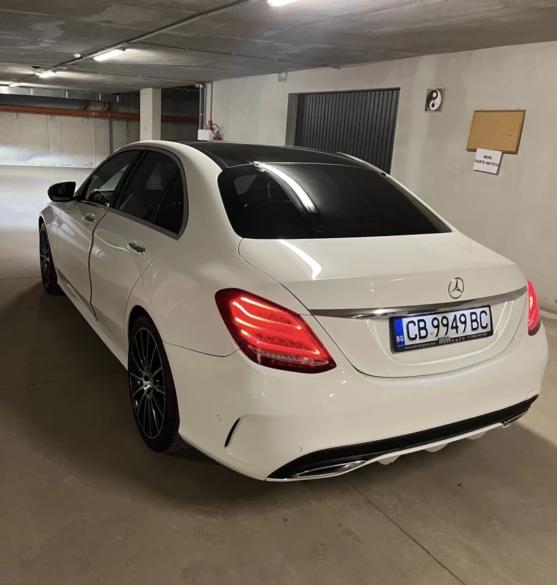 Mercedes-Benz C 250 AMG Panorama платено каско до 06.25, снимка 12 - Автомобили и джипове - 47089693