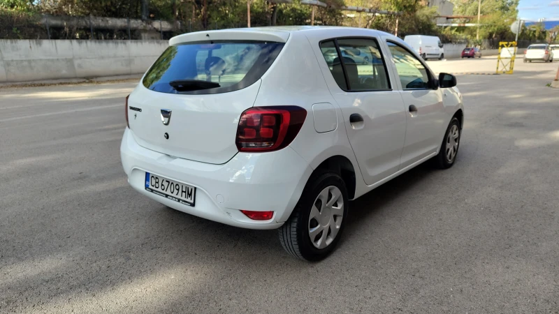 Dacia Sandero, снимка 5 - Автомобили и джипове - 47445504