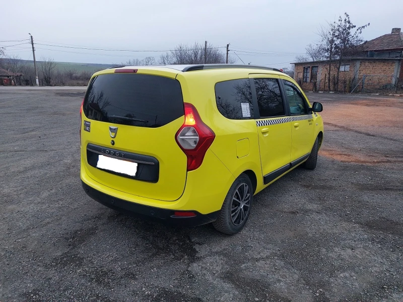 Dacia Lodgy 1.6, снимка 6 - Автомобили и джипове - 49329748